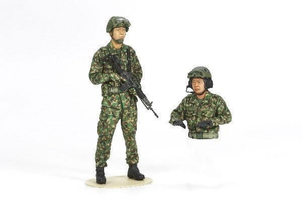 Tamiya 1/16 JGSDF stridsvognbesetning i gruppen SPORT, FRITID & HOBBY / Hobby / Plastmodeller / Figurer hos TP E-commerce Nordic AB (A06556)