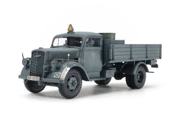Tamiya 1/48 tysk 3t 4x2 lastebil i gruppen SPORT, FRITID & HOBBY / Hobby / Plastmodeller / Militære kjøretøy (land) hos TP E-commerce Nordic AB (A06560)