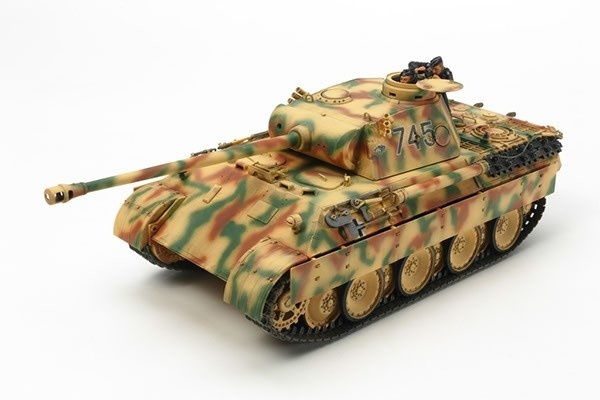 Tamiya 1/35 Panther Ausf.D i gruppen SPORT, FRITID & HOBBY / Hobby / Plastmodeller / Militære kjøretøy (land) hos TP E-commerce Nordic AB (A06573)