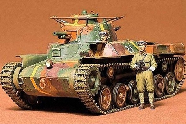 Tamiya 1/35 Japanese Tank Type 97 i gruppen SPORT, FRITID & HOBBY / Hobby / Plastmodeller / Militære kjøretøy (land) hos TP E-commerce Nordic AB (A06603)