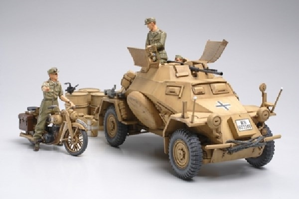 Tamiya 1/35 Sd.Kfz.222 North Africa i gruppen SPORT, FRITID & HOBBY / Hobby / Plastmodeller / Militære kjøretøy (land) hos TP E-commerce Nordic AB (A06677)