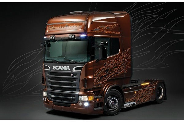 Italeri 1:24 SCANIA R BLACK AMBER i gruppen SPORT, FRITID & HOBBY / Hobby / Plastmodeller / Biler hos TP E-commerce Nordic AB (A07018)