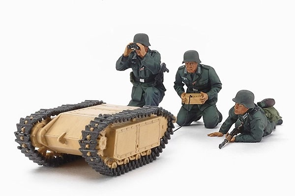 Tamiya 1/35 German Assault Pioneer Team & Goliath Set i gruppen SPORT, FRITID & HOBBY / Hobby / Plastmodeller / Militære kjøretøy (land) hos TP E-commerce Nordic AB (A07349)