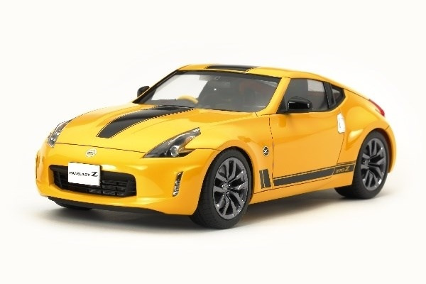 Tamiya 1/24 Nissan 370Z Heritage Edition i gruppen SPORT, FRITID & HOBBY / Hobby / Plastmodeller / Biler hos TP E-commerce Nordic AB (A07366)