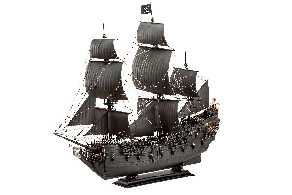 Revell Black Pearl i gruppen SPORT, FRITID & HOBBY / Hobby / Plastmodeller / Skip hos TP E-commerce Nordic AB (A07824)