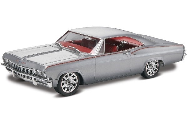 Revell 1965 Chevy Impala i gruppen SPORT, FRITID & HOBBY / Hobby / Plastmodeller / Biler hos TP E-commerce Nordic AB (A07971)