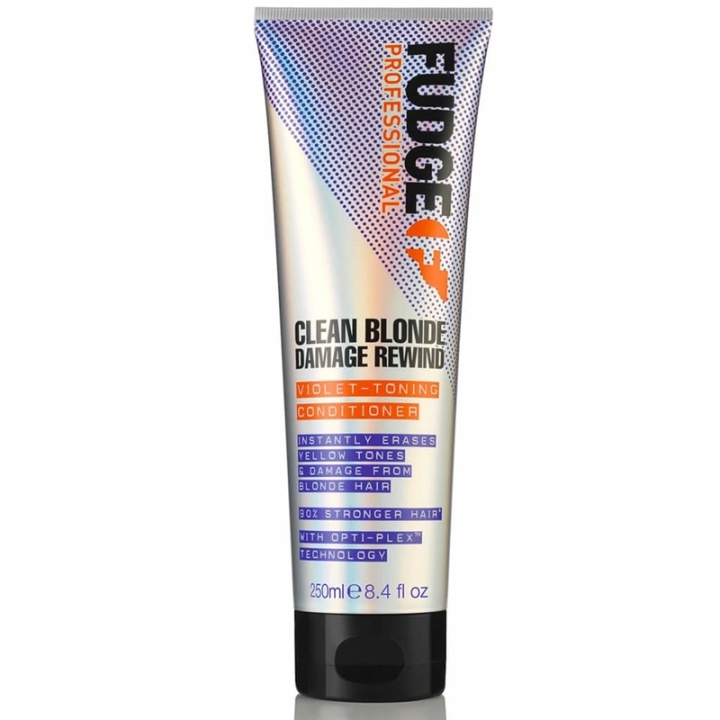 Fudge Clean Blonde Damage Rewind Violet Conditioner 250 ml i gruppen HELSE OG SKJØNNHET / Hår & styling / Hårpleie / Hårfarge / Sølv balsam hos TP E-commerce Nordic AB (A10917)