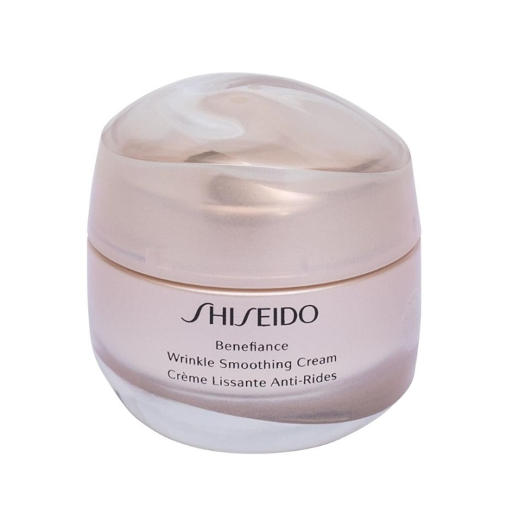 Shiseido Benefiance Wrinkle Smoothing Cream 50 ml i gruppen HELSE OG SKJØNNHET / Hudpleie / Ansikt / Dagkrem hos TP E-commerce Nordic AB (A12980)