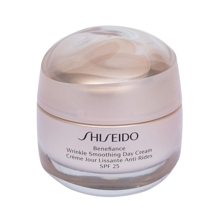 Shiseido Benefiance Wrinkle Smoothing Day Cream 50ml i gruppen HELSE OG SKJØNNHET / Hudpleie / Ansikt / Ansiktskrem hos TP E-commerce Nordic AB (A12982)