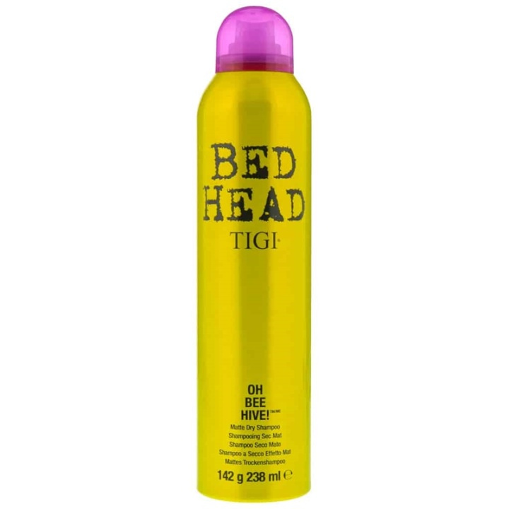 TIGI Bed Head Oh Bee Hive Matte Dry Shampoo 238 ml i gruppen HELSE OG SKJØNNHET / Hår & styling / Hårpleie / Tørrsjampo hos TP E-commerce Nordic AB (A13095)