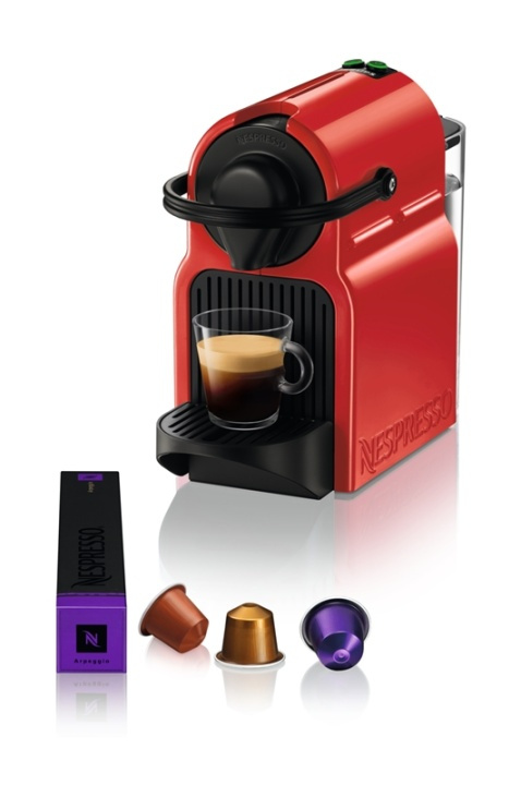 Krups Inissia XN1005 Ruby Red Pod coffee machine 0,7 l i gruppen HJEM, HUS OG HAGE / Husholdningsapparater / Kaffe og espresso / Kaffetraktere hos TP E-commerce Nordic AB (A14989)
