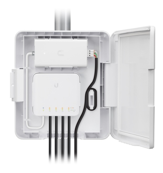 UniFi Flex-bryteradaptersett for applikasjoner med gatelysstolper i gruppen Datautstyr / Kabler og adaptere / HDMI/VGA/DVI-switcher hos TP E-commerce Nordic AB (A17098)