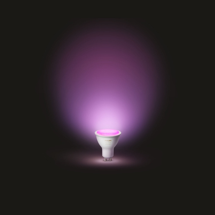 Philips Hue White and Colour Ambiance GU10 1-pakning i gruppen HJEM, HUS OG HAGE / Smarthus / Smart belysning hos TP E-commerce Nordic AB (A19278)