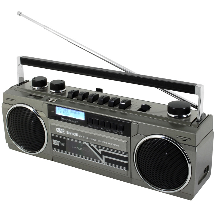 Soundmaster Retro kassettradio med Bluetooth USB/SD i gruppen Elektronikk / Lyd & Bilde / Hjemmekino, HiFi og bærbar / Radio & Vekkerklokker / Radio hos TP E-commerce Nordic AB (A19442)