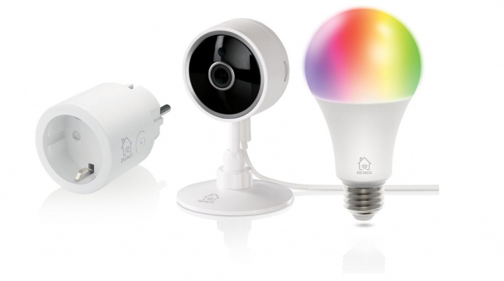 DELTACO SMART HOME Startpakke med støpsel, kamera og RGB-lampe i gruppen HJEM, HUS OG HAGE / Smarthus / Smarthussystemer hos TP E-commerce Nordic AB (A22561)