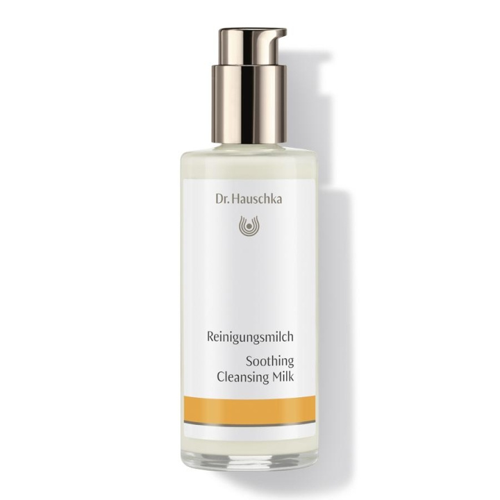 Dr. Hauschka Soothing Cleansing Milk 145ml i gruppen HELSE OG SKJØNNHET / Hudpleie / Ansikt / Rengjøring hos TP E-commerce Nordic AB (C05989)