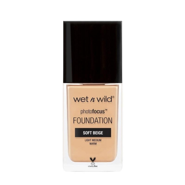 Wet n Wild Photo Focus Foundation Soft Beige 30ml i gruppen HELSE OG SKJØNNHET / Makeup / Makeup ansikt / Foundation hos TP E-commerce Nordic AB (C10609)