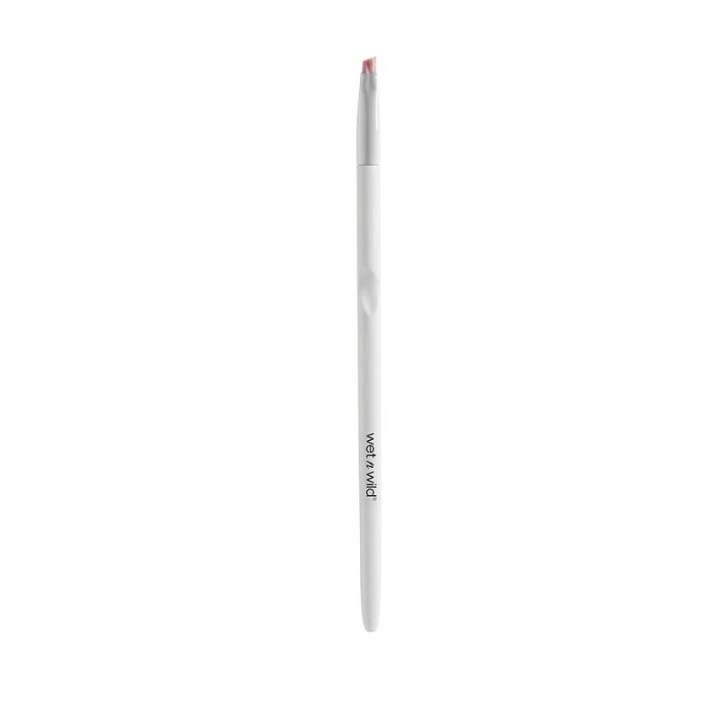 Wet n Wild Vinklet linerpensel i gruppen HELSE OG SKJØNNHET / Makeup / Øyne og øyebryn / Eyeliner/Kajal hos TP E-commerce Nordic AB (C10955)