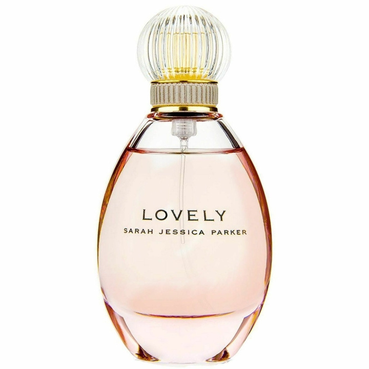 Sarah Jessica Parker Lovely Edp 50 ml i gruppen HELSE OG SKJØNNHET / Duft og parfyme / Parfyme / Parfyme for henne hos TP E-commerce Nordic AB (C10957)