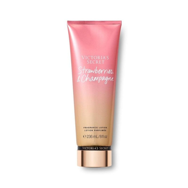 Victoria\'s Secret Strawberries And Champagne Fragrance Lotion 236 ml i gruppen HELSE OG SKJØNNHET / Hudpleie / Kroppspleie / Body lotion hos TP E-commerce Nordic AB (C11267)