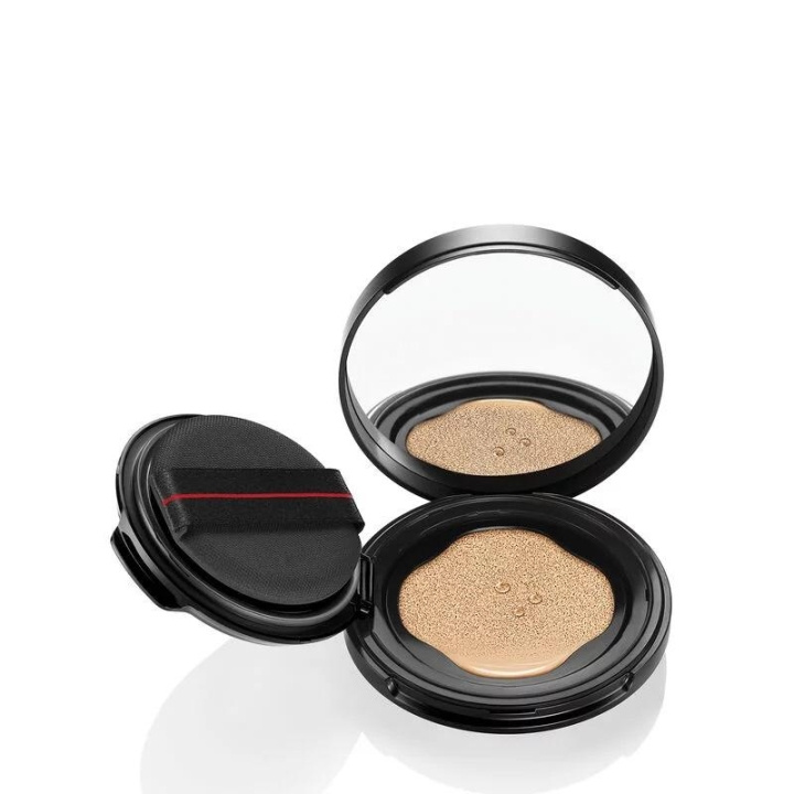 Shiseido Synchro Skin Self Refreshing Cushion Compact Foundation Refill 120 Ivory i gruppen HELSE OG SKJØNNHET / Makeup / Makeup ansikt / Foundation hos TP E-commerce Nordic AB (C12788)