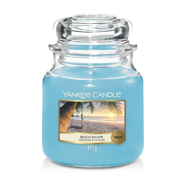 Yankee Candle Classic Medium Jar Beach Escape 411g i gruppen HELSE OG SKJØNNHET / Duft og parfyme / Andre dufter / Duftlys hos TP E-commerce Nordic AB (C12952)