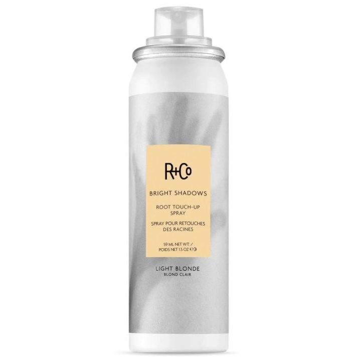 R+Co Bright Shadows Root Touch-Up Spray Light Blonde 59 ml i gruppen HELSE OG SKJØNNHET / Hår & styling / Hårstyling / Volumprodukter hos TP E-commerce Nordic AB (C13344)