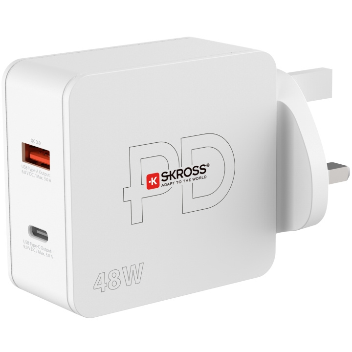 SKROSS Multipower 2 Pro+ UK 1xUSB-C PD 1xUSB-A 48W i gruppen HJEM, HUS OG HAGE / El og belysning / Reiseadaptere hos TP E-commerce Nordic AB (C13638)