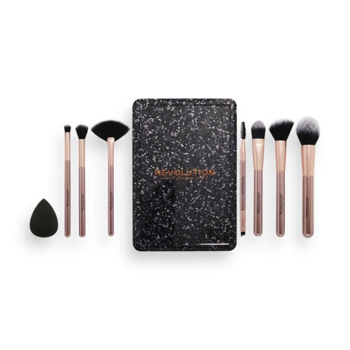 Makeup Revolution \'The Everything\' Brush Set i gruppen HELSE OG SKJØNNHET / Makeup / Verktøy og sminkesett / Børster og pensler hos TP E-commerce Nordic AB (C13790)