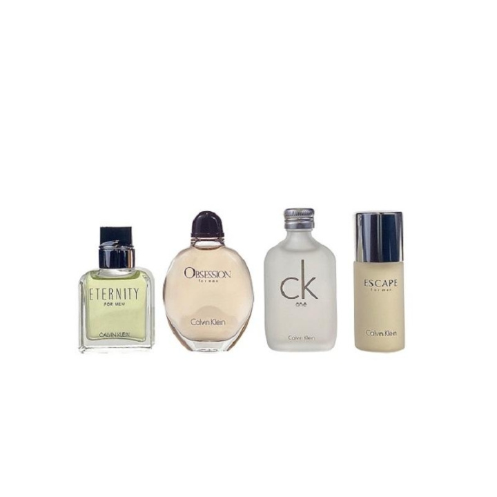 Calvin Klein Giftset Calvin Klein Men Classic Edt 4x15ml i gruppen HELSE OG SKJØNNHET / Duft og parfyme / Parfyme / Parfyme for han hos TP E-commerce Nordic AB (C13860)