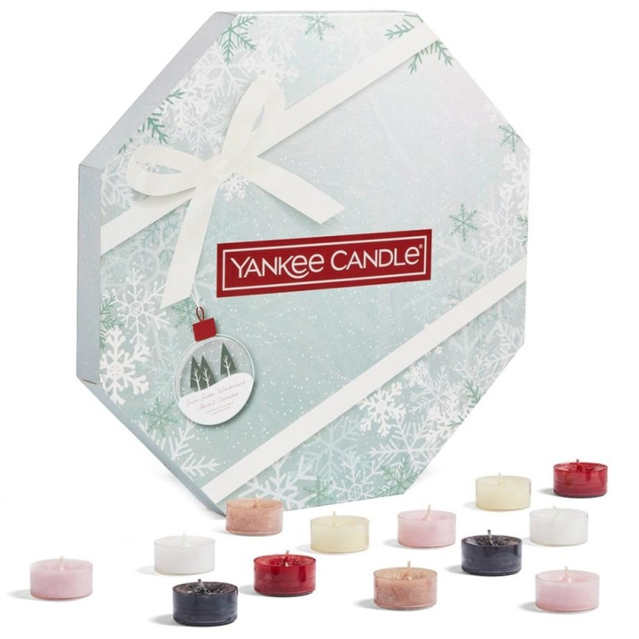 Yankee Candle Adventskalender Advent Wreath Snow Globe Wonderland 2022 i gruppen HELSE OG SKJØNNHET / Duft og parfyme / Andre dufter / Duftlys hos TP E-commerce Nordic AB (C14031)