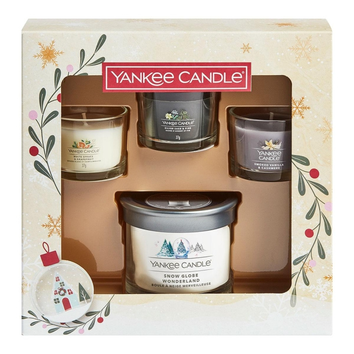 Yankee Candle Yankee Candle Gavesett Snow Globe Wonderland Tumbler og 3 fylte lyslykter i gruppen HELSE OG SKJØNNHET / Duft og parfyme / Andre dufter / Duftlys hos TP E-commerce Nordic AB (C14036)