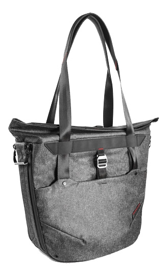 PEAKDESIGN KAMERAVÄSKA EVERYDAY TOTE 20L CHARCOAL i gruppen Elektronikk / Foto og video / Fotograferingsutstyr / Kameravesker hos TP E-commerce Nordic AB (C14242)