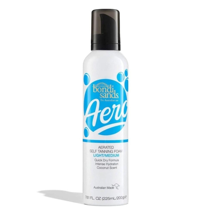 Bondi Sands Aero Self Tanning Foam Light/Medium 225ml i gruppen HELSE OG SKJØNNHET / Hudpleie / Soling / Brun uten sol hos TP E-commerce Nordic AB (C14999)