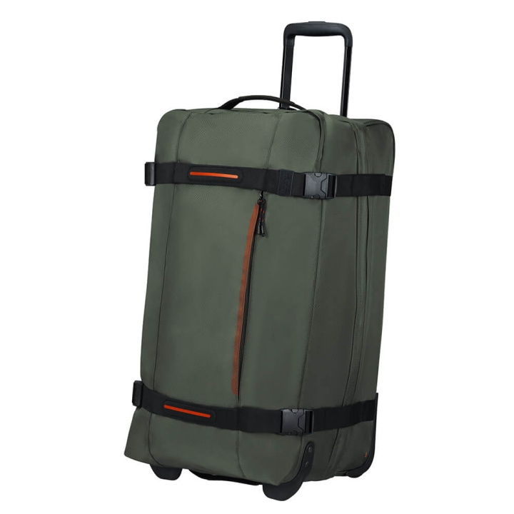 American Tourister Urban Track Duffle/WH Medium Green i gruppen SPORT, FRITID & HOBBY / Reise / Kofferter hos TP E-commerce Nordic AB (C17073)