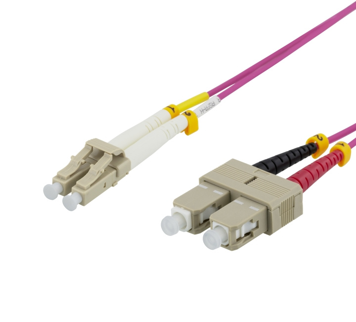 DELTACO OM4 Fiberkabel, LC-SC Duplex, 50/125, 5m, rosa i gruppen Datautstyr / Kabler og adaptere / Nettverk / Fiberkabler hos TP E-commerce Nordic AB (C17944)