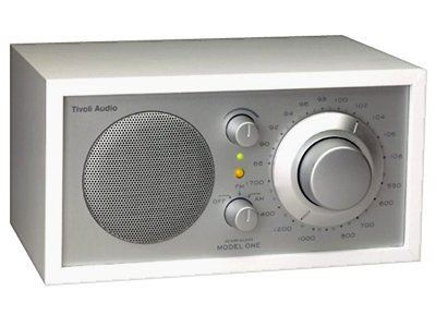 Tivoli Audio Bordradio Model One Silver White i gruppen Elektronikk / Lyd & Bilde / Hjemmekino, HiFi og bærbar / Radio & Vekkerklokker / Radio hos TP E-commerce Nordic AB (C19757)