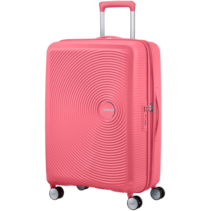 American Tourister Soundbox koffert 67 Exp. Sun Kissed Coral i gruppen SPORT, FRITID & HOBBY / Reise / Kofferter hos TP E-commerce Nordic AB (C22188)