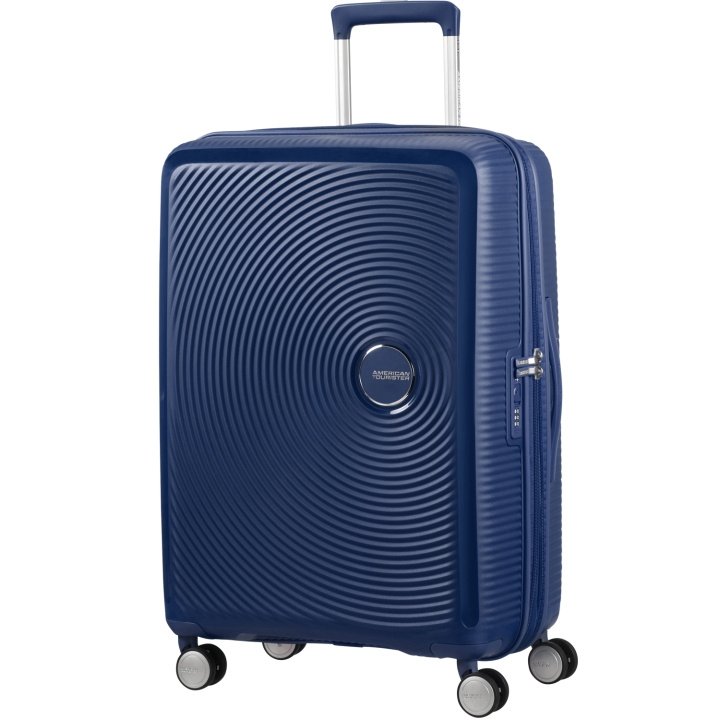 American Tourister Soundbox-koffert 67 Exp. Midnight Navy i gruppen SPORT, FRITID & HOBBY / Reise / Kofferter hos TP E-commerce Nordic AB (C22190)