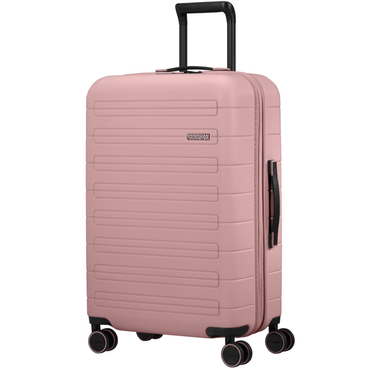 American Tourister Novastream Resväska Exp 67 Vintage Pink i gruppen SPORT, FRITID & HOBBY / Reise / Kofferter hos TP E-commerce Nordic AB (C22206)