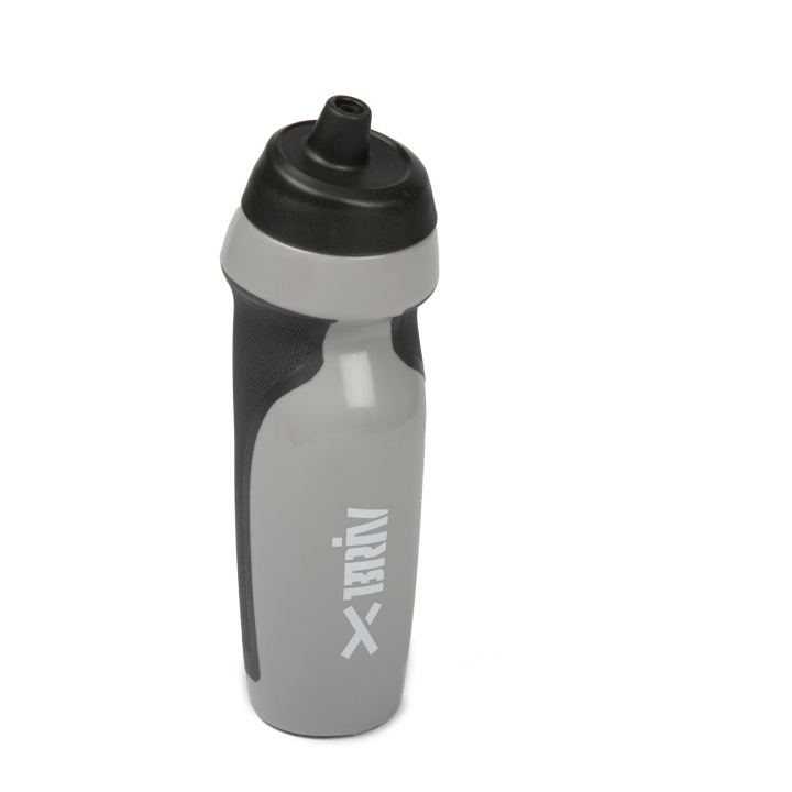 Sportsflaske Squeeze 750 ml Lysegrå i gruppen SPORT, FRITID & HOBBY / Friluftsliv / Termoser og flasker hos TP E-commerce Nordic AB (C24691)