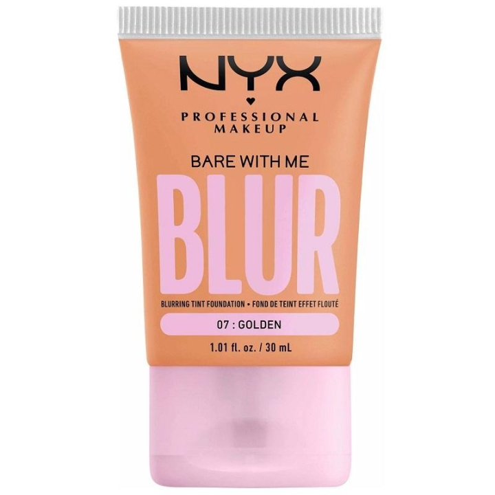 NYX PROF. MAKEUP Bare With Me Blur Tint Foundation 30ml 07 Golden i gruppen HELSE OG SKJØNNHET / Makeup / Makeup ansikt / Foundation hos TP E-commerce Nordic AB (C28981)