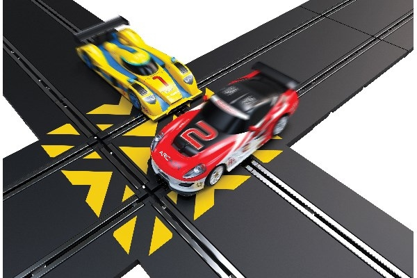 Scalextric Cross Roads Track Accessory Pack i gruppen LEKER, BARN OG BABY / Radiostyrt / Bilbaner / Skinner hos TP E-commerce Nordic AB (C29537)