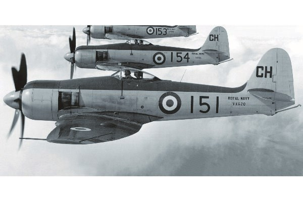 AIRFIX Hawker Sea Fury FB.II i gruppen SPORT, FRITID & HOBBY / Hobby / Plastmodeller / Fly & Helikoptre hos TP E-commerce Nordic AB (C29627)