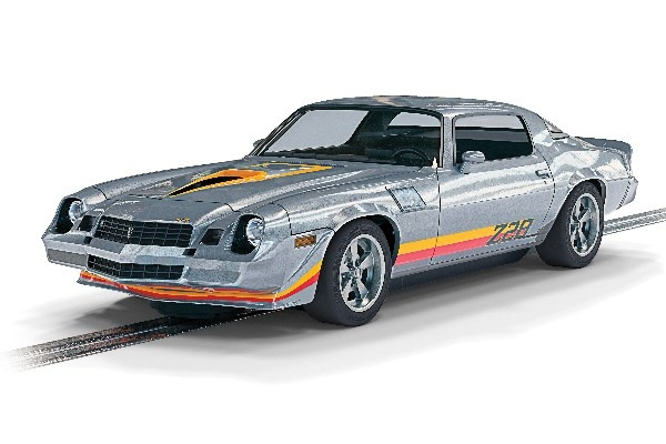 Scalextric Chevrolet Camaro Z28, sølv i gruppen LEKER, BARN OG BABY / Radiostyrt / Bilbaner / Biler hos TP E-commerce Nordic AB (C29677)