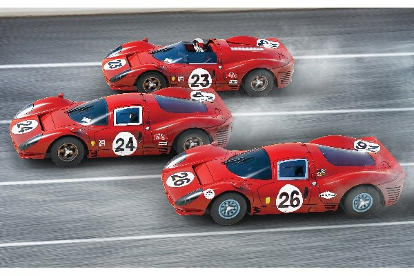 Scalextric 1967 Daytona 24 trippelpakke 1:32 i gruppen LEKER, BARN OG BABY / Radiostyrt / Bilbaner / Biler hos TP E-commerce Nordic AB (C29710)