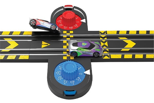 Scalextric Micro, tilbehørspakke med ejektor og fangeteller 1:64 i gruppen LEKER, BARN OG BABY / Radiostyrt / Bilbaner / Tilbehør hos TP E-commerce Nordic AB (C29734)