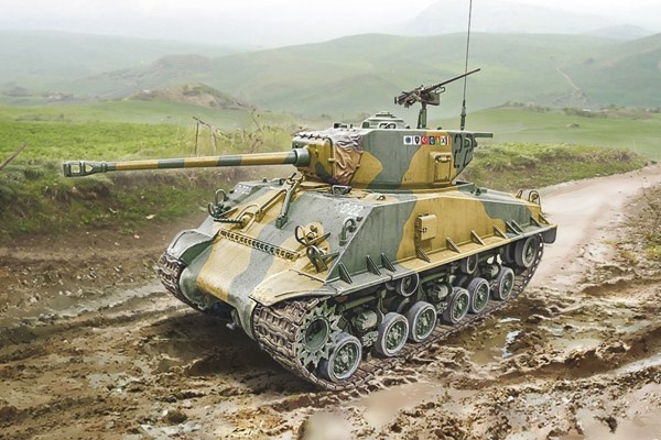 Italeri 1:35 M4A3E8 Sherman 
