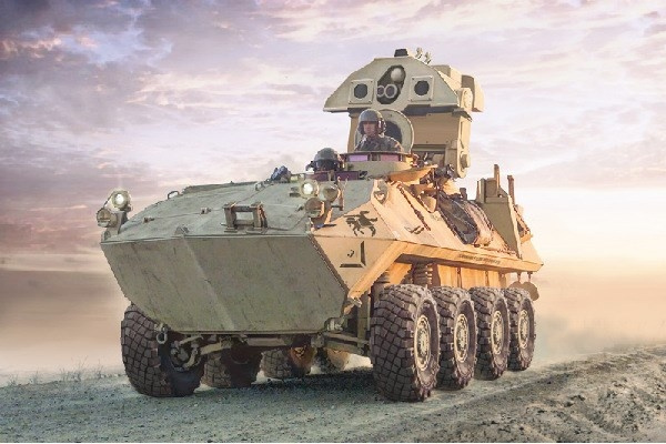 Italeri 1:35 LAV-25 T.U.A. i gruppen SPORT, FRITID & HOBBY / Hobby / Plastmodeller / Militære kjøretøy (land) hos TP E-commerce Nordic AB (C29773)