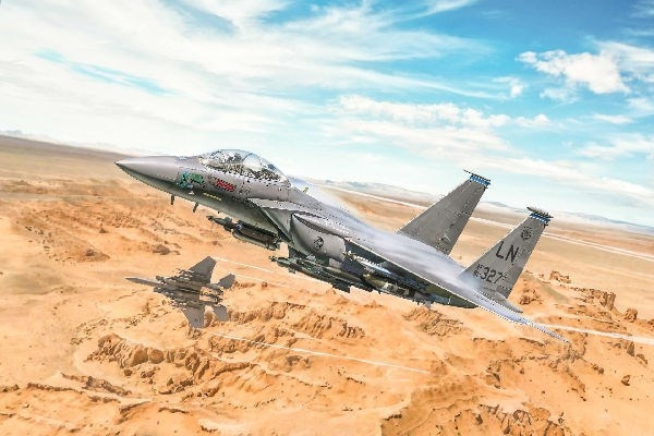 Italeri 1:48 F-15E Strike Eagle i gruppen SPORT, FRITID & HOBBY / Hobby / Plastmodeller / Fly & Helikoptre hos TP E-commerce Nordic AB (C29807)